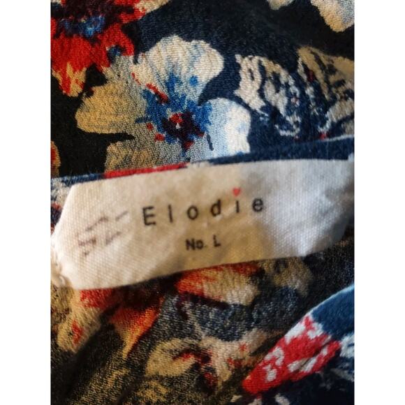 Half sleeve Size Large Floral Crop Top Flutter Sleeves Blue White Red Tie Front - Picture 4 of 5